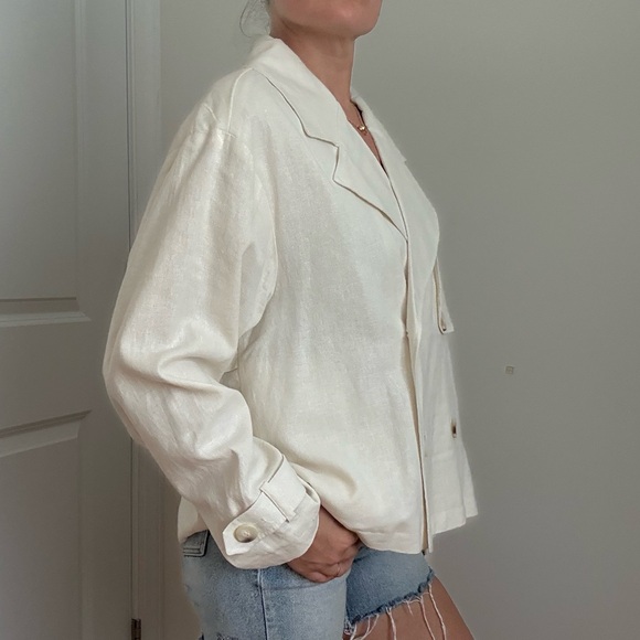Women's Cream Double-Breasted Lightweight Jacket - Picture 6 of 12